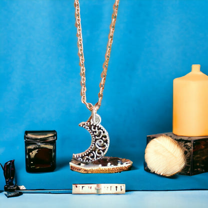 Patterned Crescent Moon