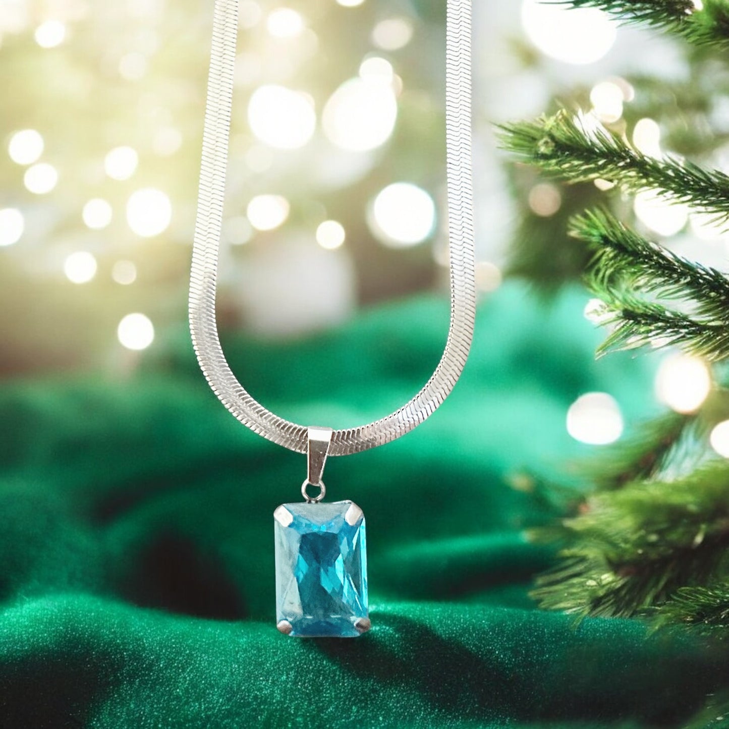 Velvet Current – Crystal Pendant Snake Chain Necklace